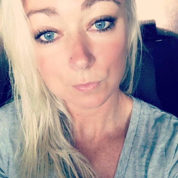 Meet your Posher, Seteiva - Picture 1 of 1